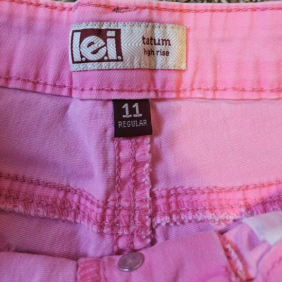 High Rise Shorts - Picture 3 of 5